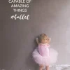 Dansebutikken Balletplakat lille pige rosa tutu
