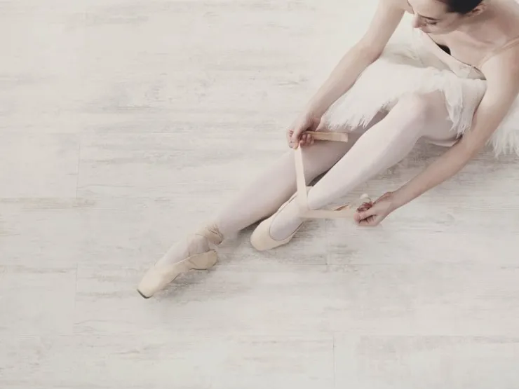 Dansebutikken Balletplakat med balletdanser med tåspidssko