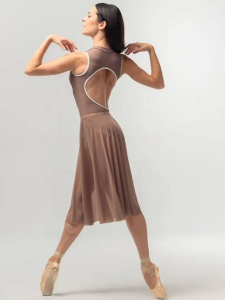 Dame Dansebutikken Brun balletdragt fra Mara Dancewear