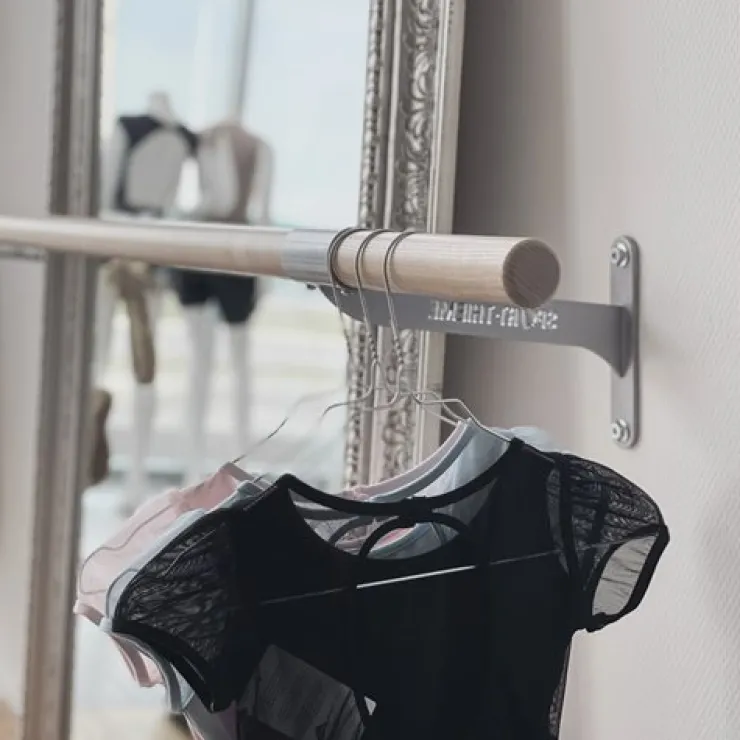 Børn Dansebutikken Capezio sort dragt med puf ærmer til piger