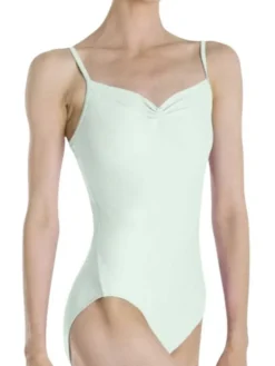 Dame Dansebutikken Dragt med rynk i mint fra Wear Moi