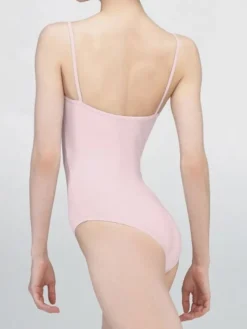 Dame Dansebutikken Dragt med tynde stropper i balletpink fra Wear Moi