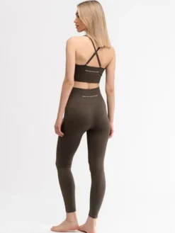 Dame Dansebutikken Drop of mindfulness seamless sports top olivengrøn