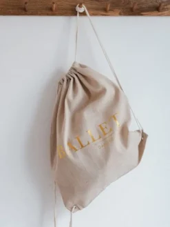 Dansebutikken Hør rygsæk/mulepose med guld BALLET skrift