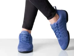 Dame Dansebutikken Mellem blå dansesneaker i åndbar strik til damer - Suny