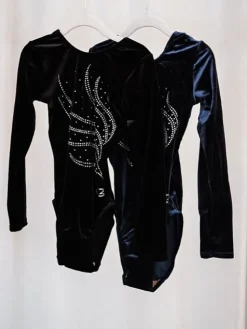 Dansebutikken Navy velour gymnastikdragt piger The zone