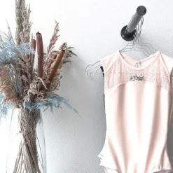 Dame Dansebutikken Pudderfarvet dragt m. blonde fra ballet Rosa