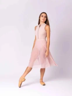 Dame Dansebutikken Rosa langt pull on mesh skørt fra Mara Dancewear