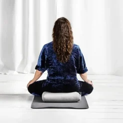 Dansebutikken Simple Days grå yoga meditationspude