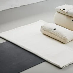 Dansebutikken Simple Days YOGA meditationspude i ivory
