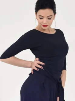 Dame Dansebutikken Sort bluse med bådhals og 3/4 lange ærmer