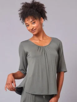 Dansebutikken TempsDanse khaki grøn bambus t-shirt