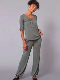 Dansebutikken TempsDanse khaki grøn bambus t-shirt