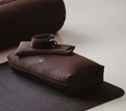 Dansebutikken YOGA øjenpude i brun - Simple days