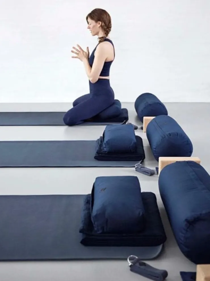 Dansebutikken Yogabælte fra Simple Days i navy